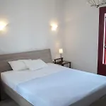 Asvestoti Maisonettes Red House Hotel *